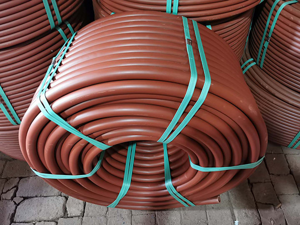 曲松曲松穿线管厂家告知大家管材选择哪种的好