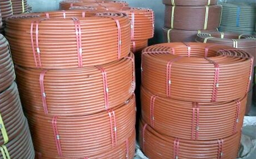 提升工程安全：聚乙烯(RPE)阻燃曲松穿线管在现代建筑中的应用